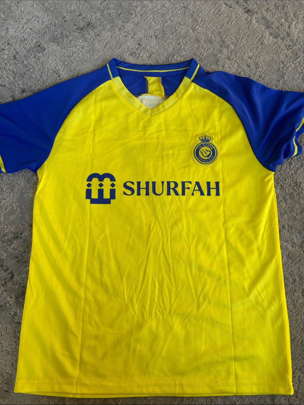 RONALDO jersey size 28 or YOUTH XL and